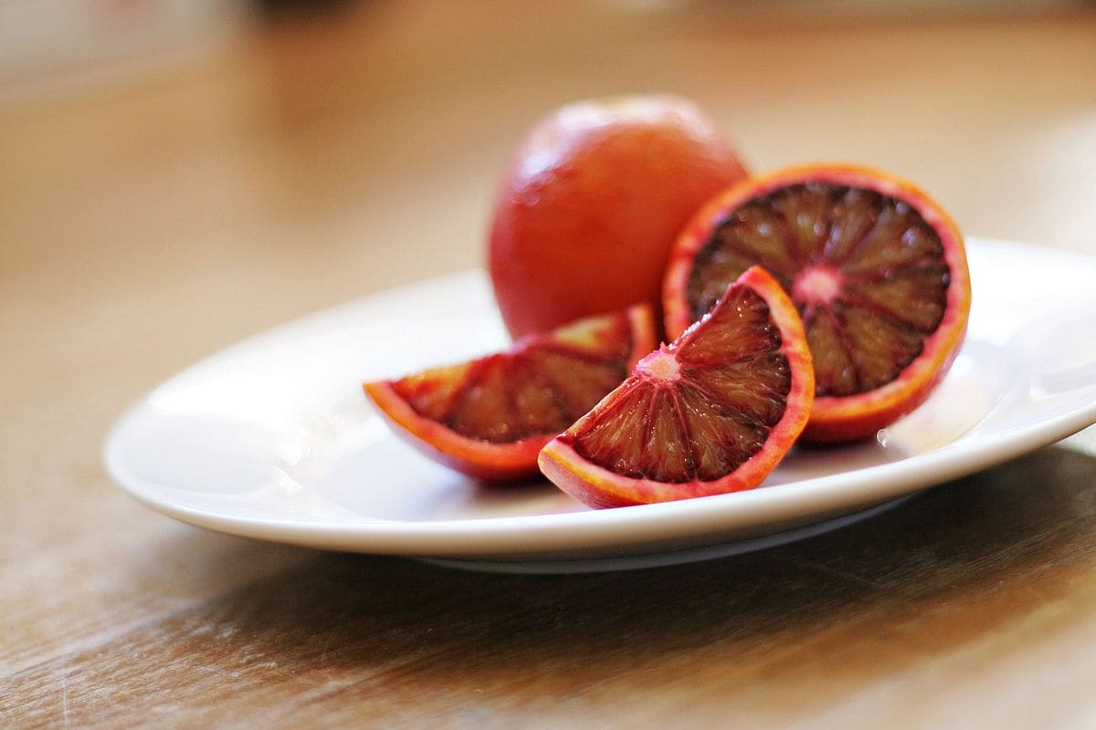  Red Blood Orange in Pakistan (Raspberry Orange) Vitamin C Calcium Potassium Iron 